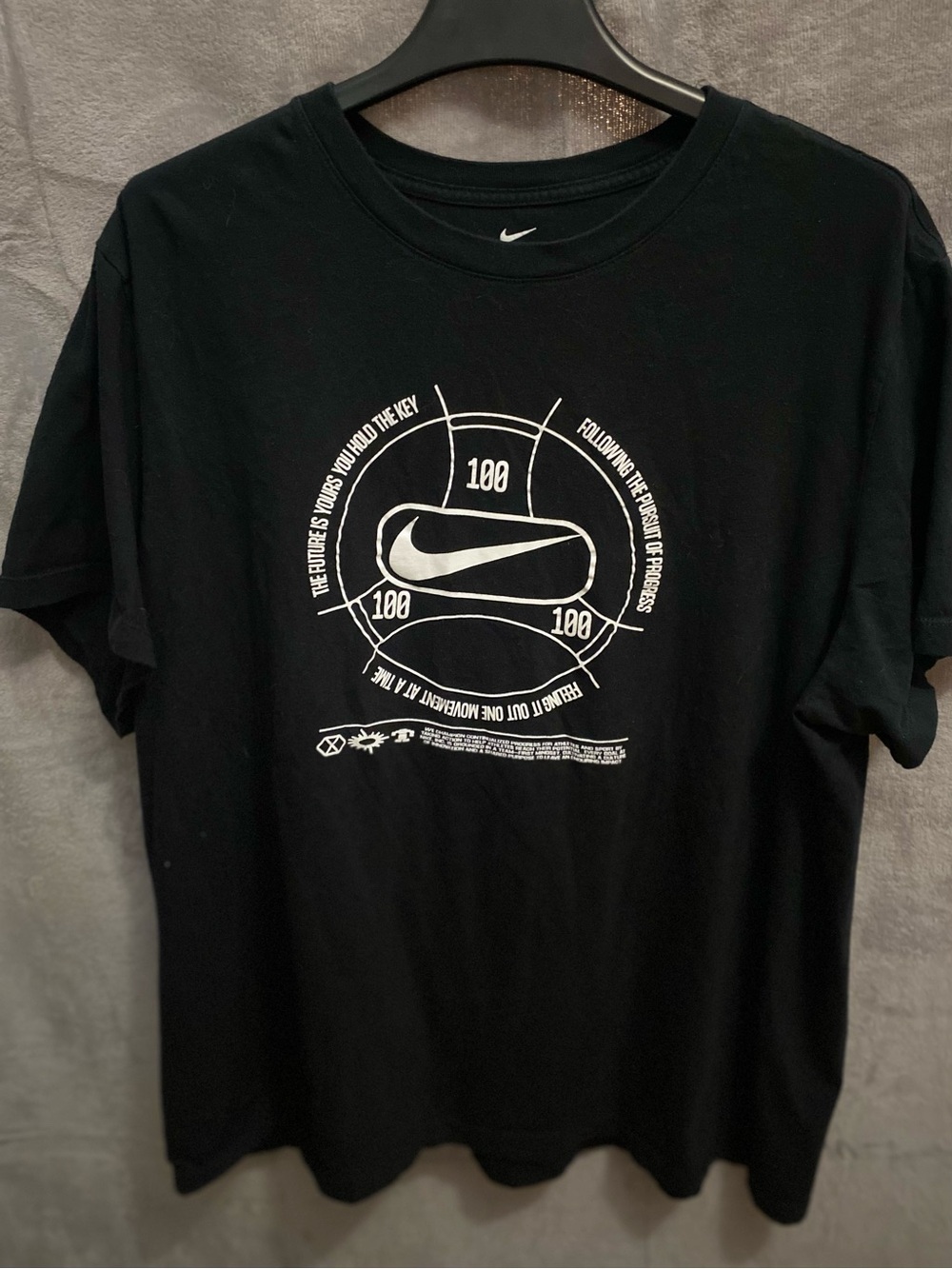 Nike The Nike Tee Graphic Black T-Shirt Men’s 2XL Pursuit Of Progress Swoosh